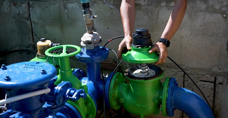 Upgrading veteran hydrometer in Oristano Consortium
